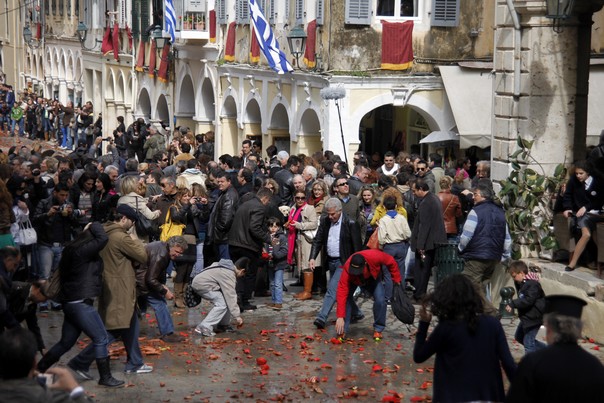 Λίγο πριν το Πάσχα, οι Έλληνες το γιορτάζουν - Φωτογραφία 3