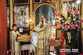 Ναύπλιο: H πρώτη Ανάσταση στον Ι.Ν. Αγίας Τριάδος - Φωτογραφία 1