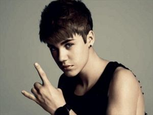 Justin Bieber: «Μου πουλούσαν νταηλίκι» - Φωτογραφία 1