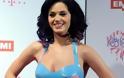 Η Katy Perry έχει εμμονή με τους εξωγήινους