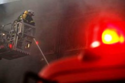 Αθήνα : Κάηκε στο διαμέρισμά της! - Φωτογραφία 1
