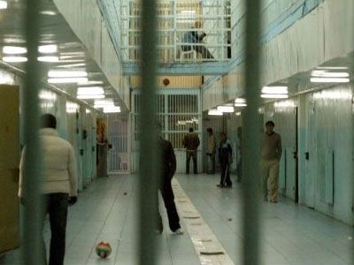 Αιματηρή σύρραξη στις φυλακές Τρικάλων - Φωτογραφία 1
