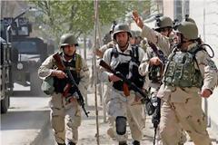 Σε κόλαση μετέτρεψαν τη Καμπούλ οι Ταλιμπάν.Εκαναν επίθεση και στο Ελληνικό στρατόπεδο.