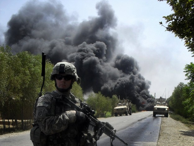 Πυρ ομαδόν από Έλληνες στρατιώτες στο Αφγανιστάν! - Φωτογραφία 1