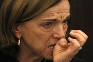 Κάποτε έκλαιγε η Ιταλίδα υπουργός - Τώρα απειλεί και πετά στο δρόμο εργαζόμενους... - Φωτογραφία 1
