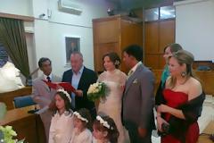 Τρίκαλα : Ινδός παντρεύτηκε Ελληνίδα!