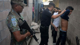 Ελ Σαλβαδόρ: Πανηγυρίζουν την πρώτη μέρα χωρίς φόνο από το 2009 - Φωτογραφία 1