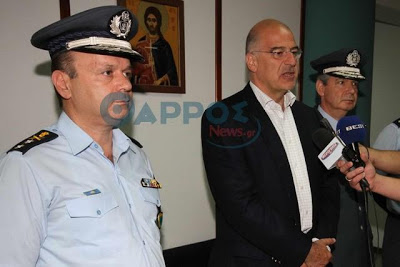 Ήρθε και έκανε ταμείο τελικά ο Νίκος Δένδιας στην Καλαμάτα - Φωτογραφία 6