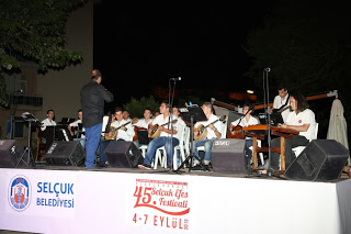 Εντυπωσιακή η ελληνική παρουσία στο 45ο Φεστιβάλ της αρχαίας Εφέσου, στην Τουρκία - Φωτογραφία 1