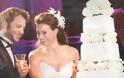 Ευτυχισμένα στιγμιότυπα, αλλά και όλες οι λεπτομέρειες από το λαμπερό γάμο της κόρης της Γιάννας Aγγελοπούλου - Φωτογραφία 4