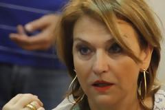 Δείτε πώς ο εκδότης Κωνσταντίνος Ζήτρος «τσάκισε» την Ρεπούση!