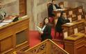 Απίστευτο βίντεο: «Ψηφοφορία» στην Βουλή με τρεις βουλευτές που δεν μιλούσαν! Έξαλλη η Κωνσταντοπούλου