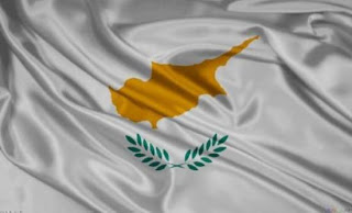 Οι Κύπριοι δεν εμπιστεύονται τους πολιτικούς - Φωτογραφία 1