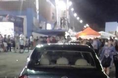 Υπηρεσιακό αυτοκίνητο του δήμου Λαγκαδά παρκαρισμένο σε ράμπα αναπήρων!