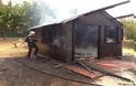 Κάηκε το σπίτι του Αϊ Βασίλη στη Στυλίδα [video] - Φωτογραφία 3