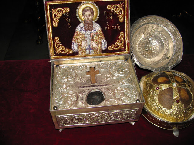 3596 - Λειψανοθήκες από την Ιερά Μονή Γρηγορίου Αγίου Όρους - Φωτογραφία 4