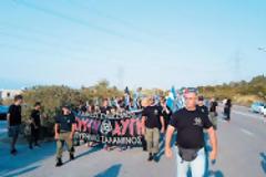Πώς οι «κόκκινες γειτονιές» του Πειραιά βάφονται «μαύρες»...!!!