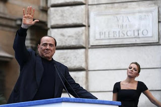 Ιταλία: Μαγνητοσκοπημένο μήνυμα στο λαό θα μεταδώσει ο Μπερλουσκόνι - Φωτογραφία 1