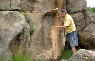 Βρέθηκε γιγαντιαίο αποτύπωμα ποδιού 200 εκατ. ετών! - Φωτογραφία 1