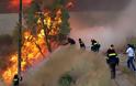 Αχαΐα: Σε εξέλιξη μεγάλη πυρκαγιά στο Λαμπίρι Αιγιάλειας