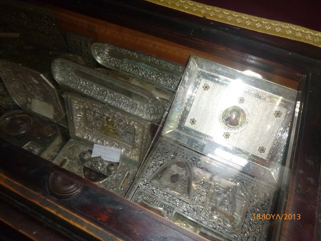 3600 - Λειψανοθήκες από την Ιερά Μονή Ιβήρων Αγίου Όρους - Φωτογραφία 5