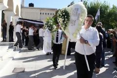 Το τελευταίο αντίο στον ηθοποιό Μιχάλη Γιαννάτο