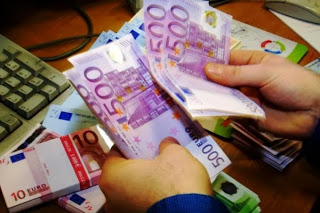 Ανάσα 2,06 δις ευρώ στην αγορά από την κυβέρνηση - Φωτογραφία 1