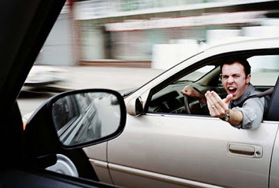 Έλληνας οδηγός: 5 πρακτικές που τον χαρακτηρίζουν - Φωτογραφία 2