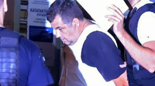 Στον Κορυδαλλό οδηγείται ο 45χρονος δολοφόνος του Παύλου Φύσσα - Φωτογραφία 1