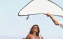 Οι προκλητικές πόζες και το καυτό bikini της Fernanda Marin...!!! - Φωτογραφία 9