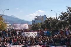 Με 2 πορείες ολοκληρώθηκαν οι απεργιακές κινητοποιήσεις για την 48ωρη απεργία στο Βόλο [video]