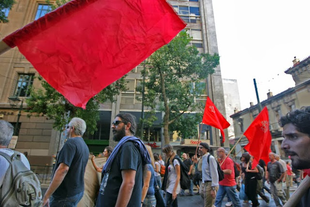 Όχι στον φασισμό - Φωτογραφίες από το αντιφασιστικό συλλαλητήριο - Φωτογραφία 20