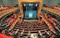 Μειώνει τις τιμές των εισιτηρίων το Εθνικό Θέατρο