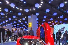 Η νέα σχεδιαστική ταυτότητα της Renault - Photos