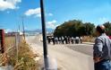 Αγρίνιο-Τώρα: Ένταση στο κέντρο - Πορεία μαθητών και αντεξουσιαστών προς τα γραφεία της Χ..Α - Φωτογραφία 2