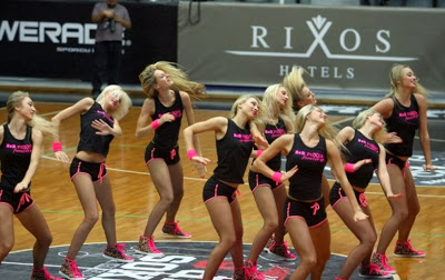 ΟΙ... «ΚΑΥΤΕΣ» CHEERLEADERS ΤΟΥ Rixos Cup *PHOTOS* - Φωτογραφία 4