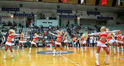 ΟΙ... «ΚΑΥΤΕΣ» CHEERLEADERS ΤΟΥ Rixos Cup *PHOTOS* - Φωτογραφία 7