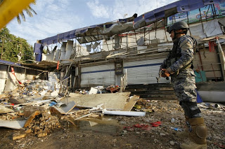 Δεκάδες νεκροί από εκρήξεις στη Βαγδάτη - Φωτογραφία 1