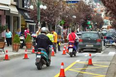 Κίτρινες και λευκές διαγραμμίσεις κατέκλυσαν την Ξάνθη
