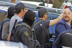 Όλα όσα… συνέλαβε ο φωτογραφικός φακός στην Ευελπίδων (ΦΩΤΟ)