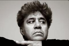 Pedro Almodóvar: Να χορεύεις. Και να τραγουδάς. No matter what.