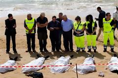 Δείτε φωτογραφίες και βίντεο από την τραγωδία στην Λαμπεντούζα