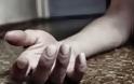 Οικογενειακή τραγωδία στο Ιλιον: 36χρονος έπνιξε τη μητέρα του με μπαλαντέζα