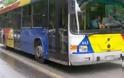 ΠΡΙΝ ΛΙΓΟ: Παρασύρθηκε από αστικό λεωφορείο στο κέντρο της Θεσσαλονίκης την ώρα που πήγε να το γράψει με σπρέι