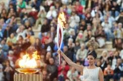 Η Ολυμπιακή Φλόγα ταξιδεύει για το Σότσι της Ρωσίας - Φωτογραφία 1