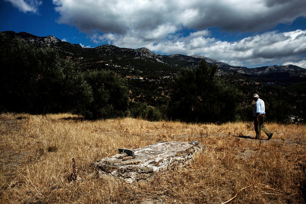 Θέμα στους Νιου Γιορκ Τάιμς η διεκδίκηση πολεμικών γερμανικών αποζημιώσεων από Ελλάδα - Φωτογραφία 2