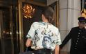 Miranda Kerr: Με ένα σούπερ σέξi μίνι φόρεμα - Φωτογραφία 4