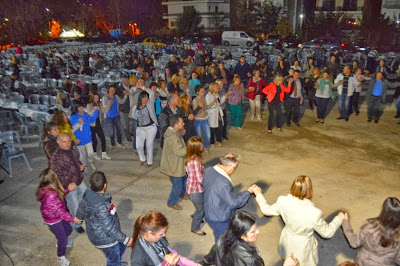 Γλέντησαν γνήσια και ηπειρώτικα στο πανηγύρι της Ηλιούπoλης - Φωτογραφία 5