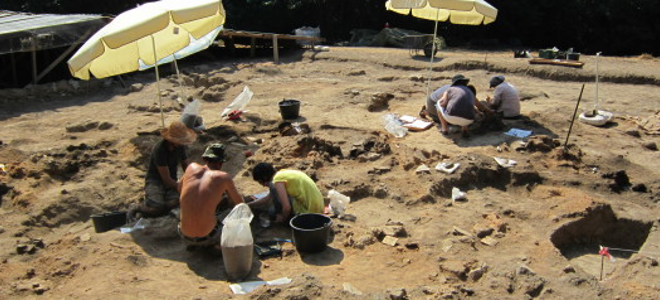 Κρασί ηλικίας 6.000 ετών βρέθηκε στον αρχαιολογικό χώρο των Φιλίππων στη Δράμα - Φωτογραφία 1