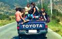 Έτσι μεταφέρονται οι μαθητές το έτος 2013 στην Ελλάδα - Σκληρή εικόνα από το Νομό Θεσσαλονίκης - Φωτογραφία 2